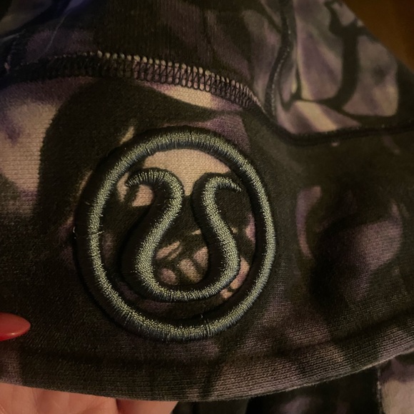 Lululemon Scuba Hoodie Print Black Swan Creekside Camo Jacket - Picture 4 of 7